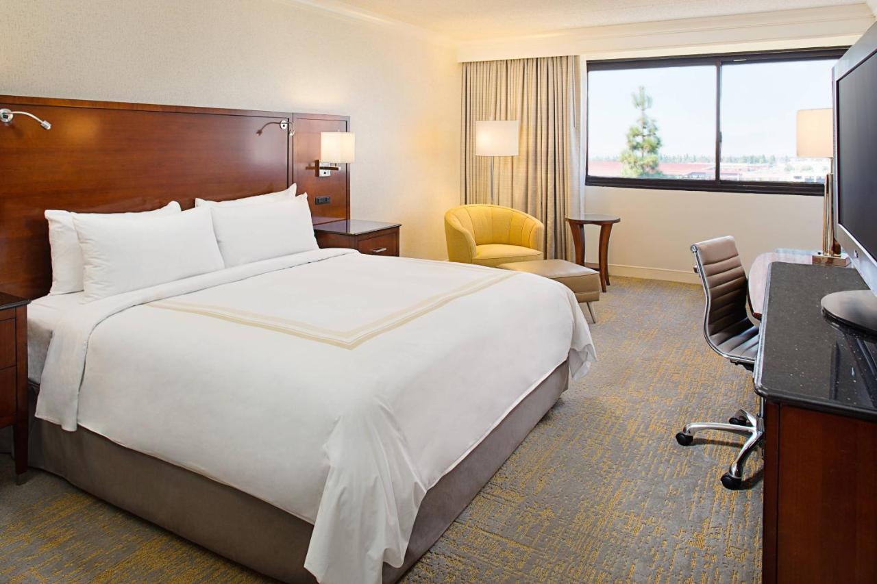  | Los Angeles Marriott Burbank Airport