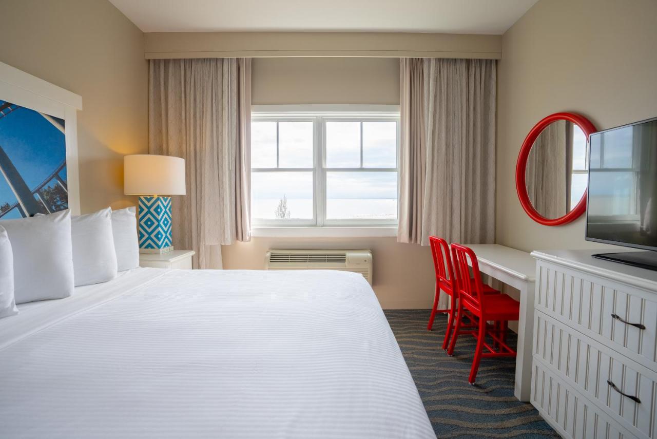 King Room at Cedar Point's Hotel Breakers