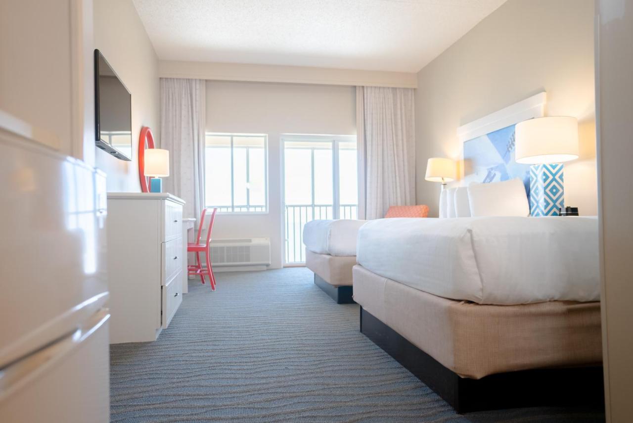 Superior Queen Room with Two Queen Beds at Cedar Point's Hotel Breakers