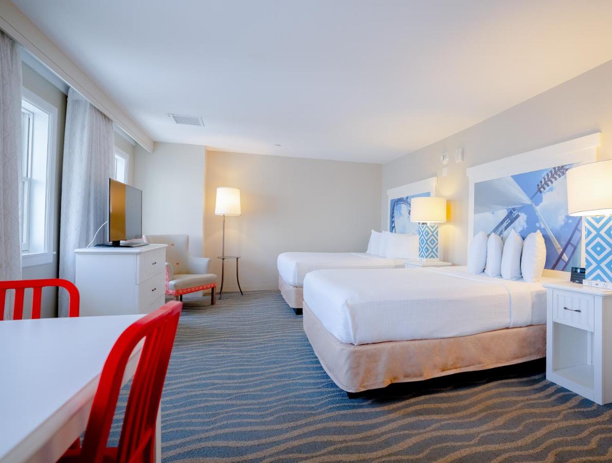 Deluxe Queen Room with Two Queen Beds at Cedar Point's Hotel Breakers