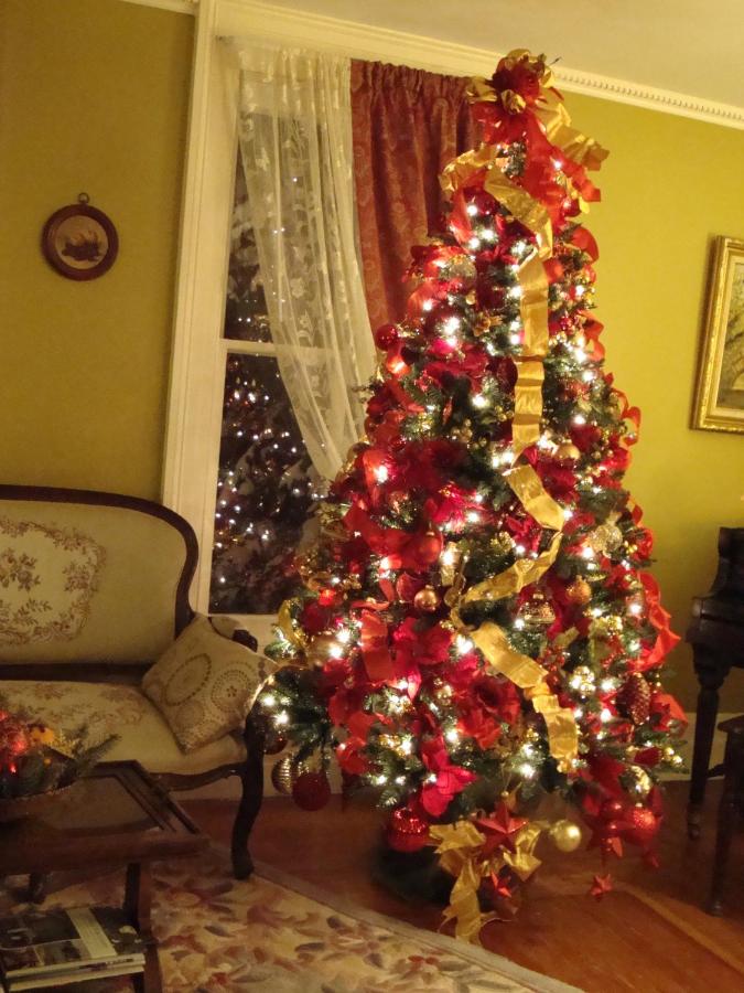 | Arbor View House Bed and Breakfast