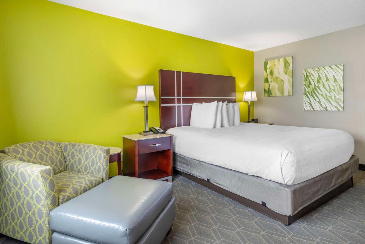 King Room - Disability Access at Best Western Auburn/Opelika Inn