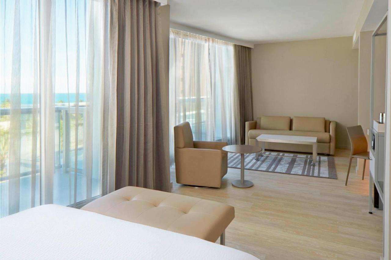 Queen Suite with Two Queen Beds with Ocean View and Balcony at AC Hotel by Marriott Miami Beach