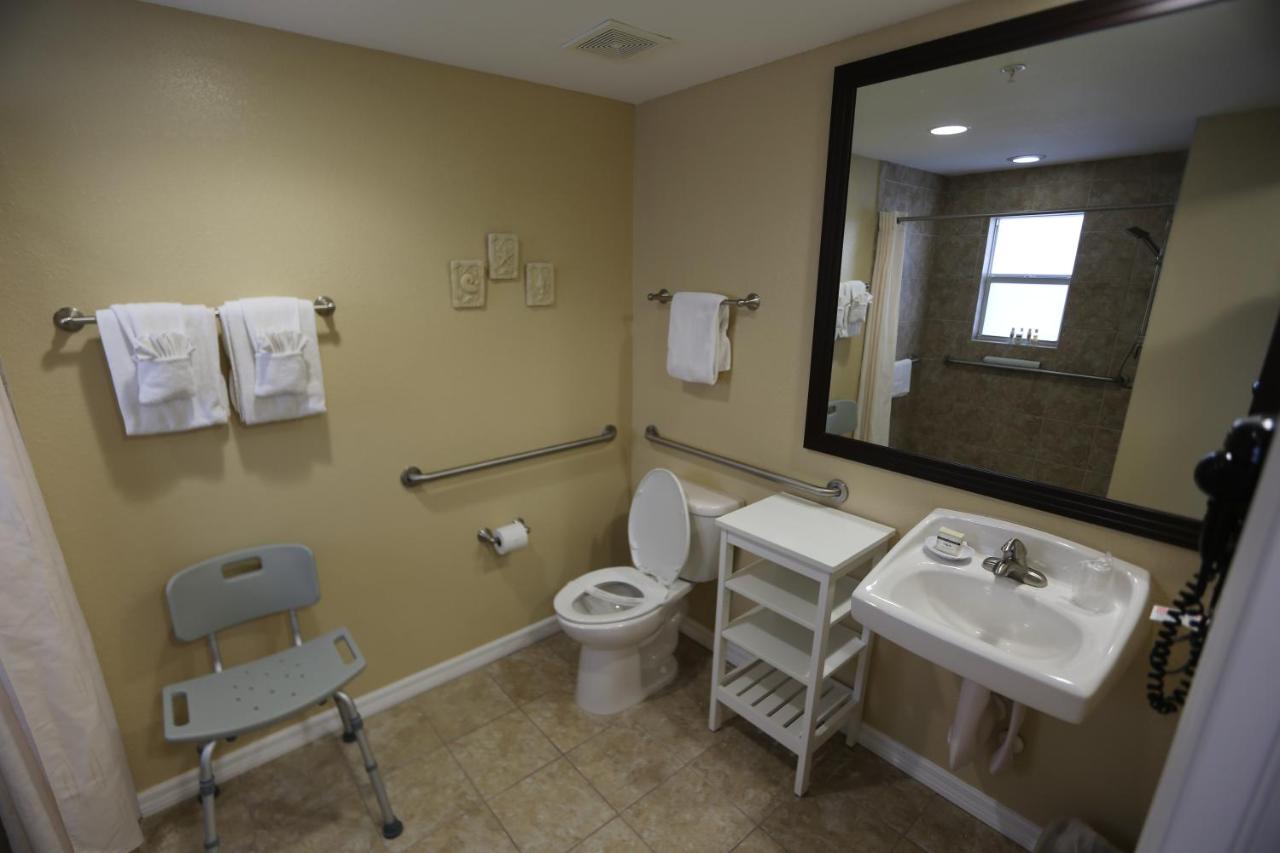 King Studio - Gulf and Pool View (Disability Access) at Shoreline Island Resort - Exclusively Adult
