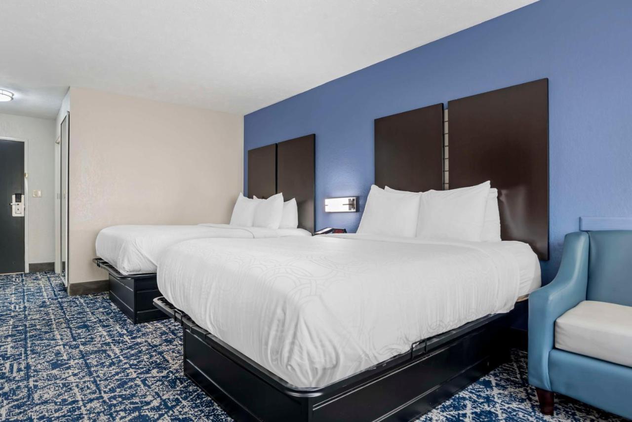 | Best Western Canton Inn