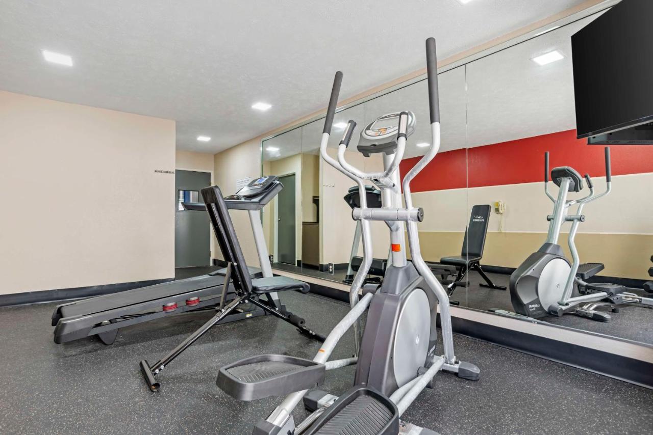 | Best Western Canton Inn