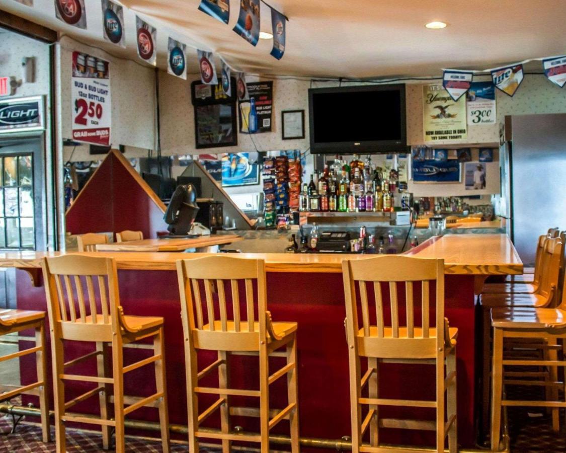  | Econo Lodge Wooster