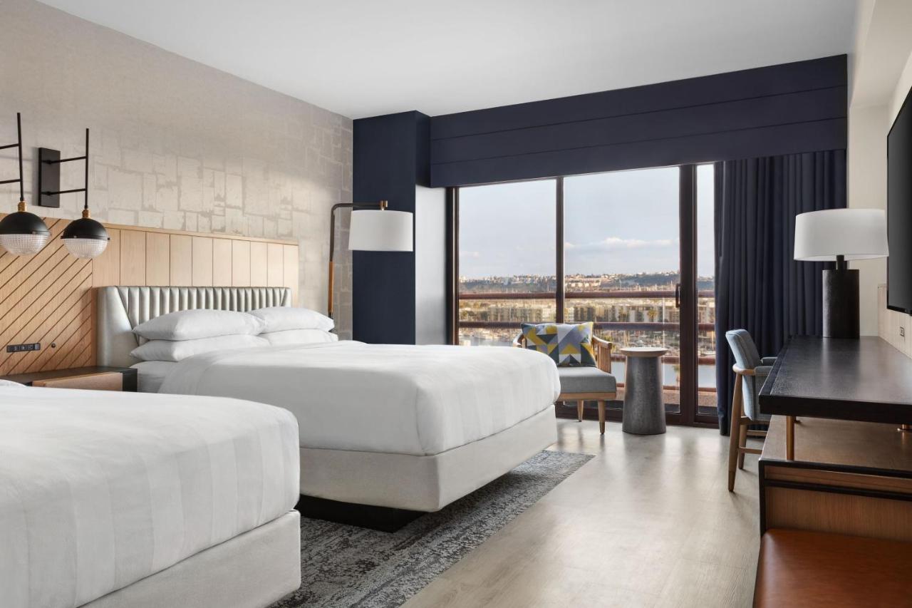 | Marriott Marina del Rey