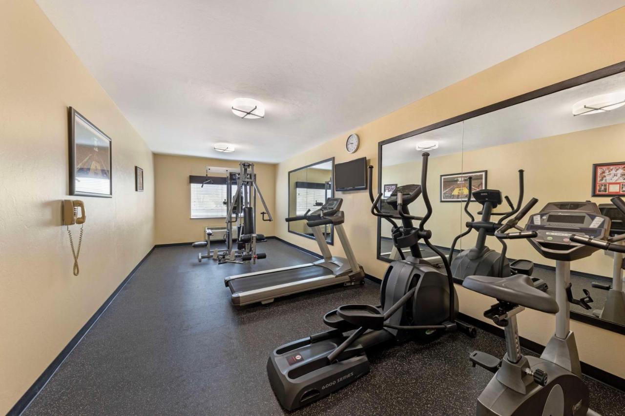  | Best Western Greentree Inn & Suites