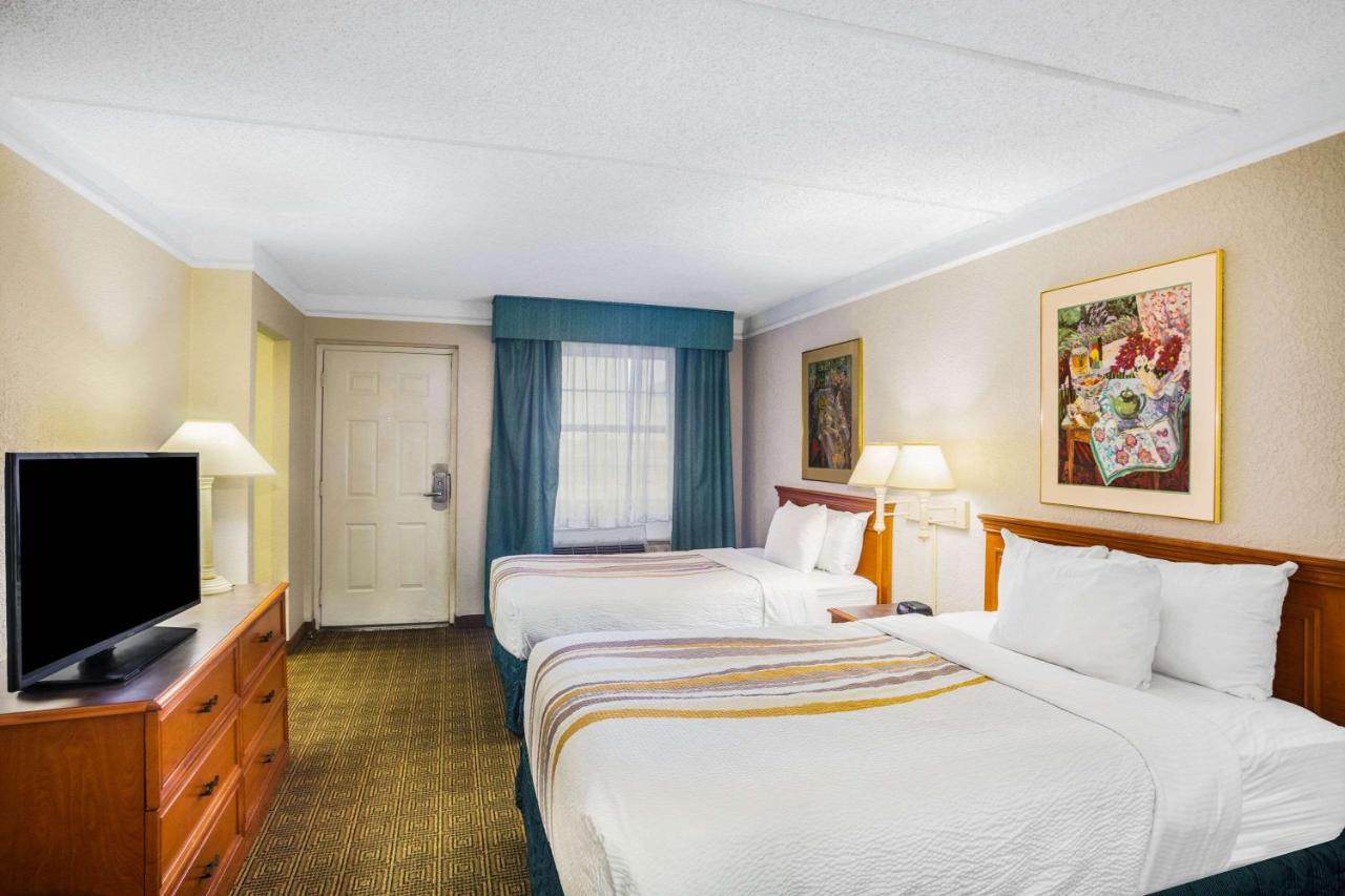 | La Quinta Inn by Wyndham Eagle Pass