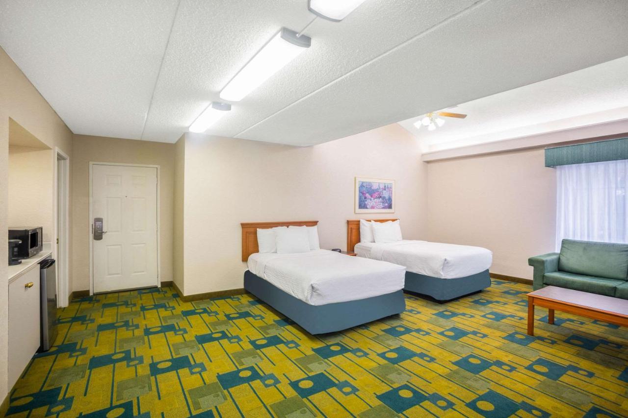 | La Quinta Inn by Wyndham Eagle Pass