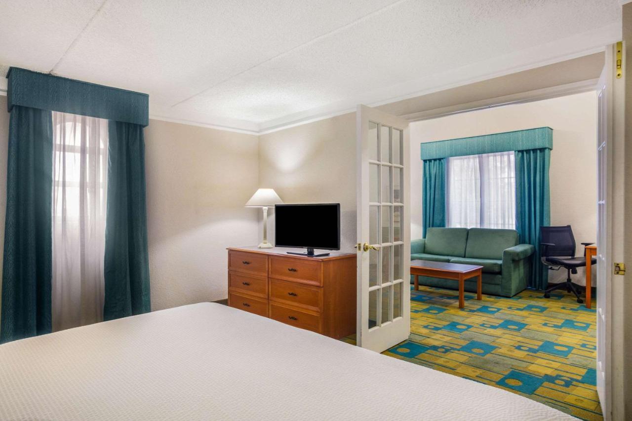 | La Quinta Inn by Wyndham Eagle Pass