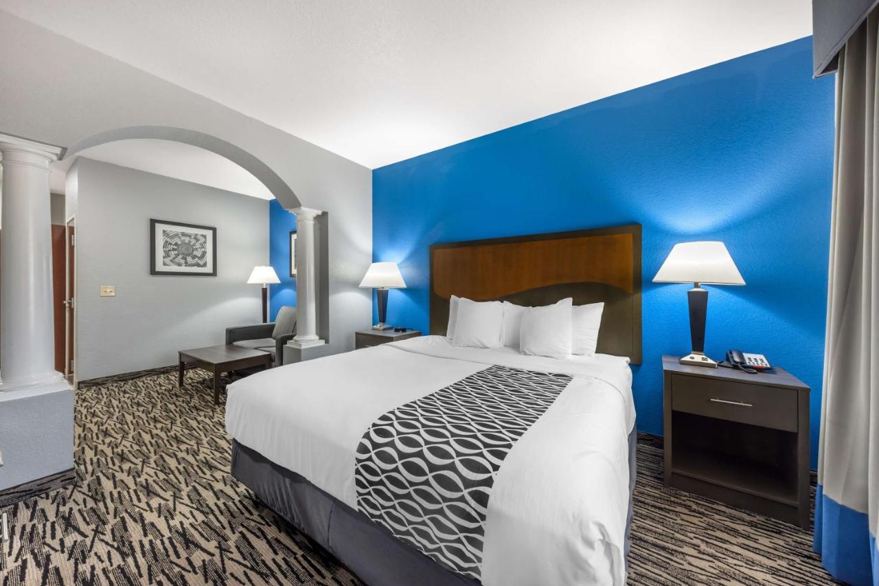 | Best Western Atoka Inn & Suites