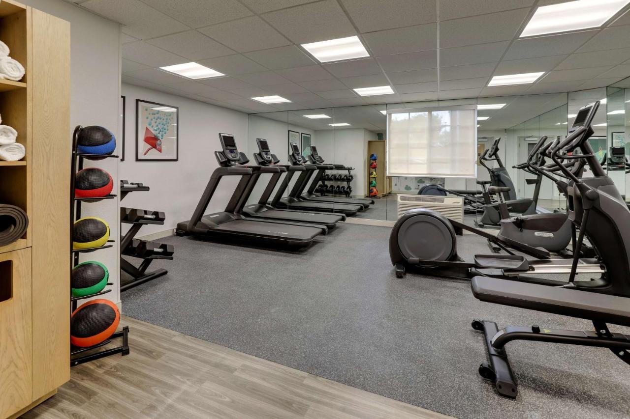 | Sonesta Simply Suites Boston Braintree