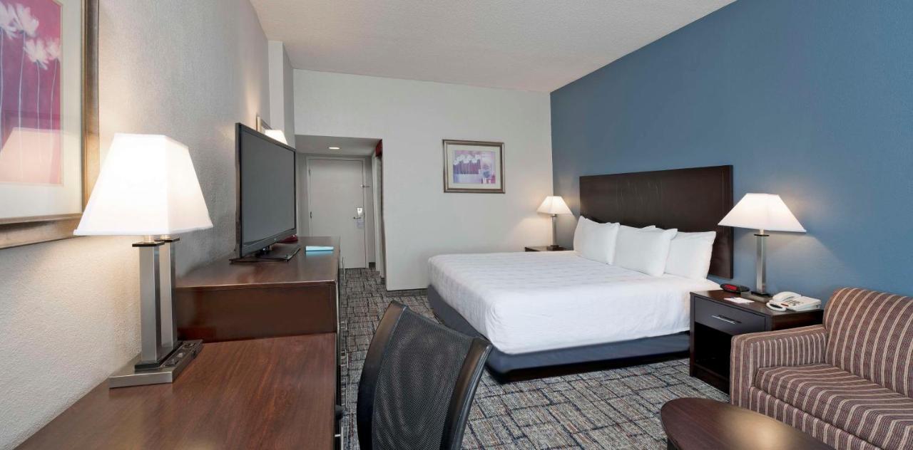  | Best Western Plus Hotel & Conference Center