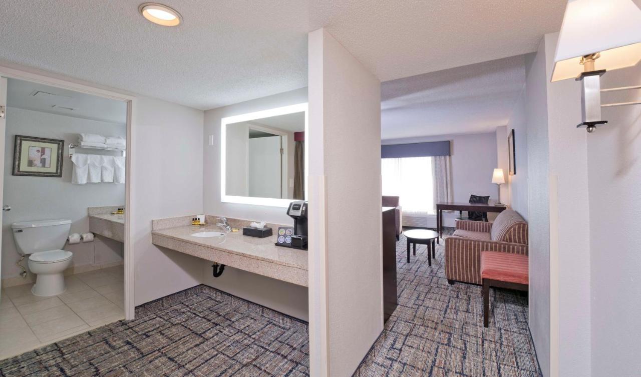 Deluxe Queen Room with Two Queen Beds - Non-Smoking at Best Western Plus Hotel & Conference Center