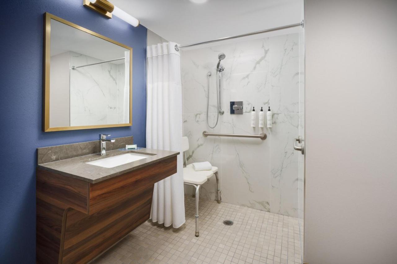 | Fairfield Inn Harrisburg Hershey