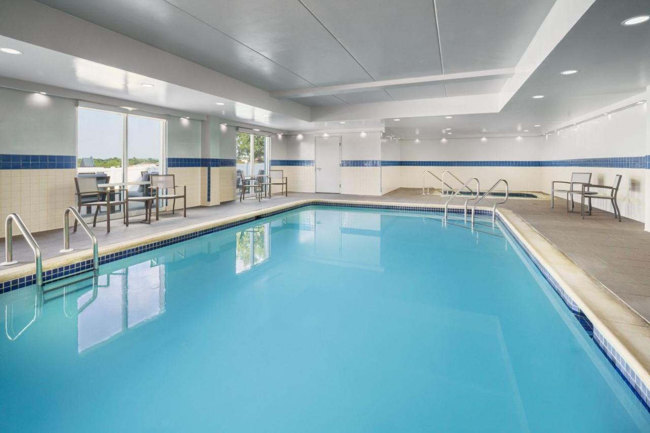| Fairfield Inn Harrisburg Hershey
