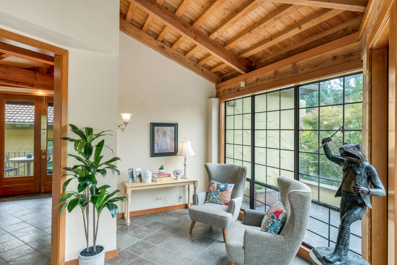 | Sonoma Coast Villa