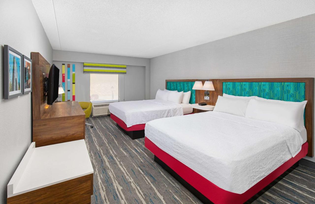 Queen Room with Two Queen Beds - Non-Smoking at Hampton Inn Pikeville