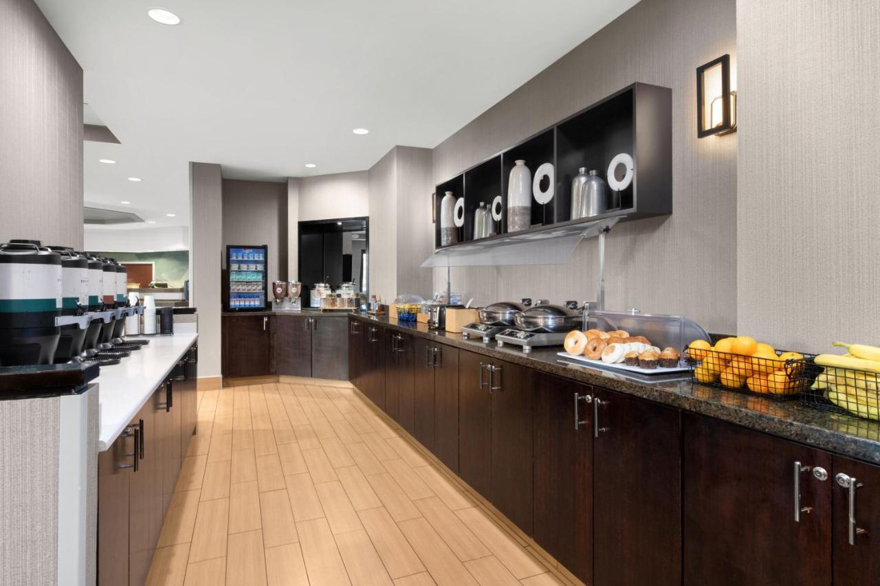 | Springhill Suites by Marriott Fairbanks