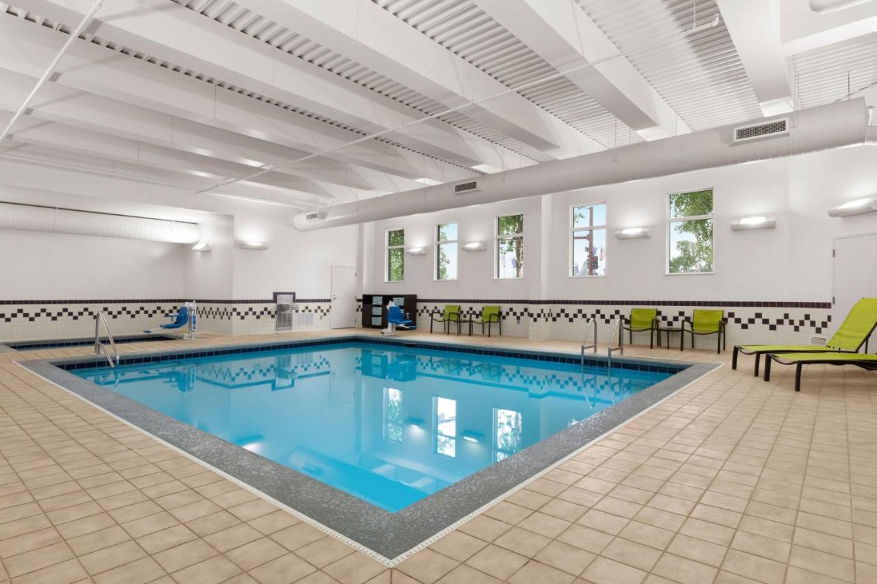 | Springhill Suites by Marriott Fairbanks
