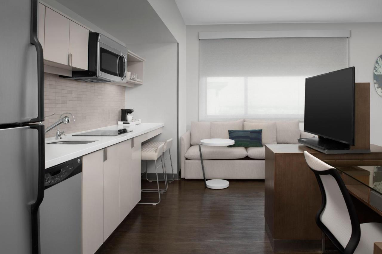 Queen Studio at Element by Marriott Denver Park Meadows