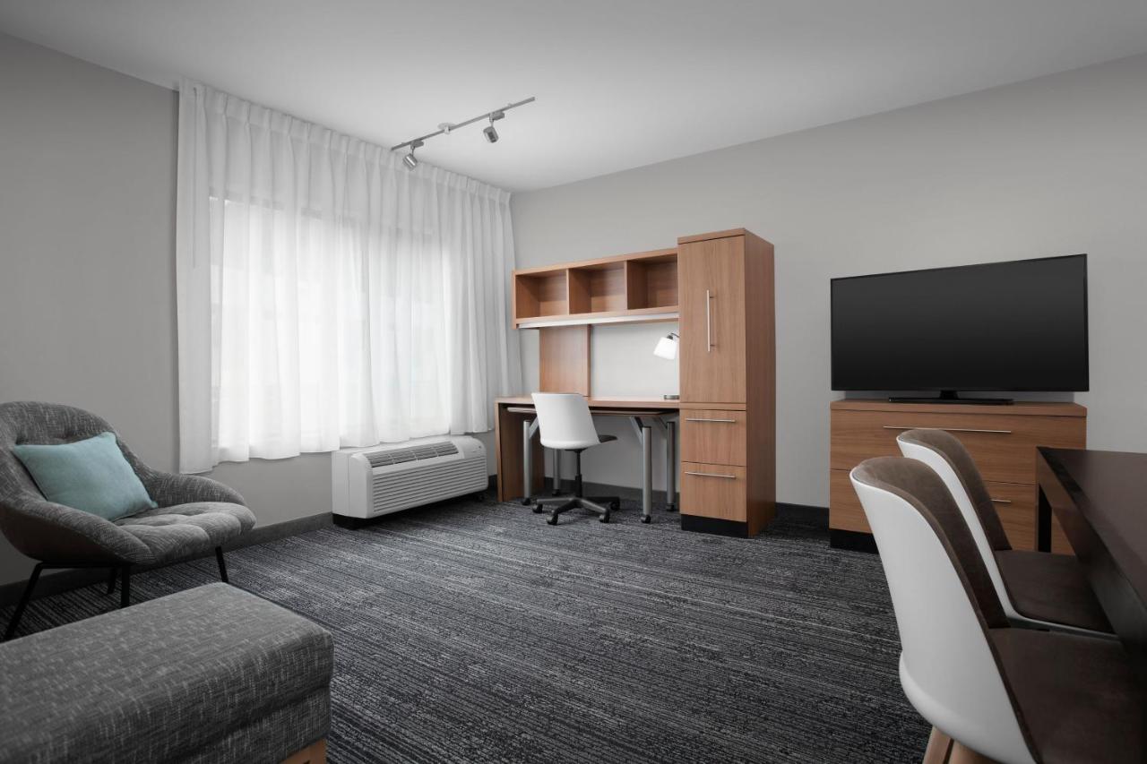 One-Bedroom King Suite at TownePlace Suites Bridgeport Clarksburg