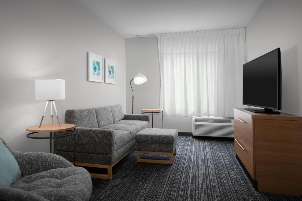 One-Bedroom King Suite at TownePlace Suites Bridgeport Clarksburg
