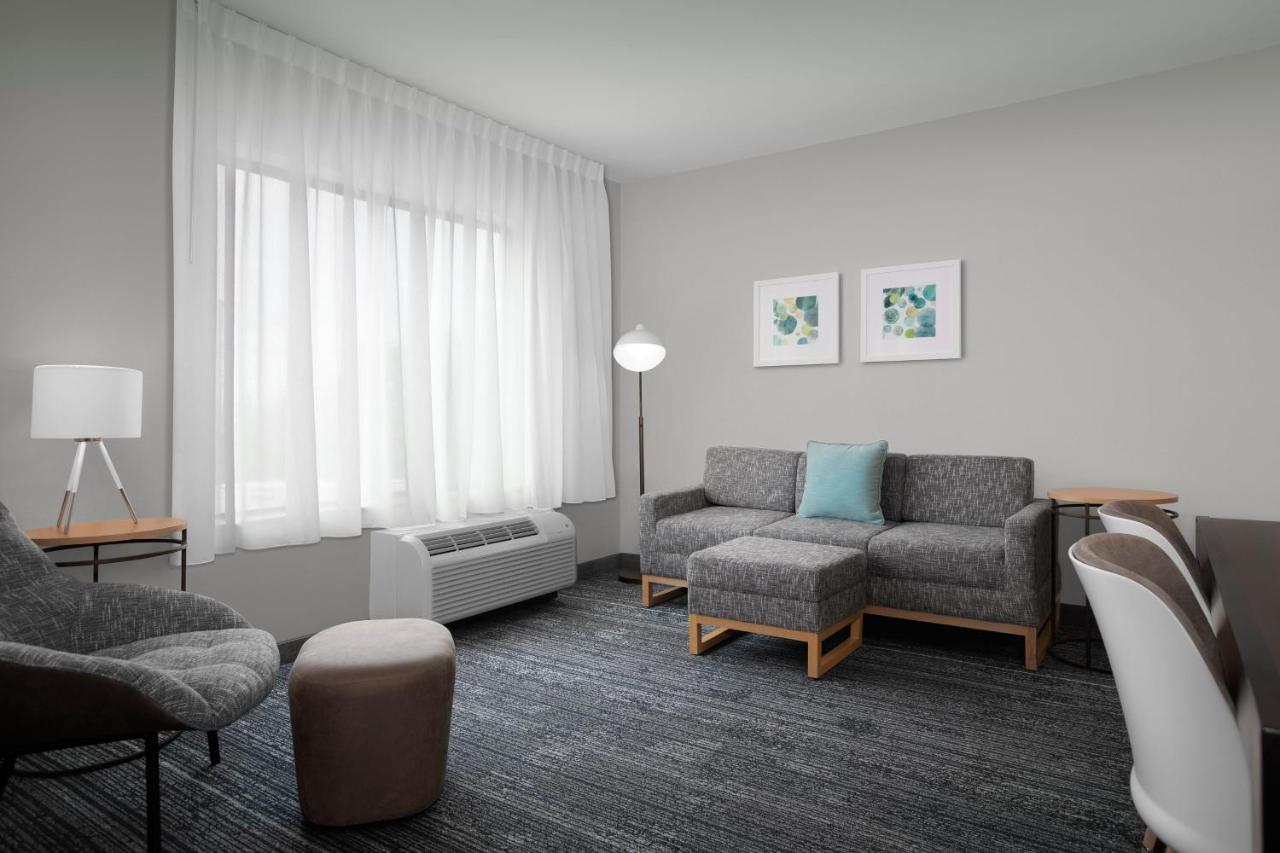 One-Bedroom King Suite at TownePlace Suites Bridgeport Clarksburg