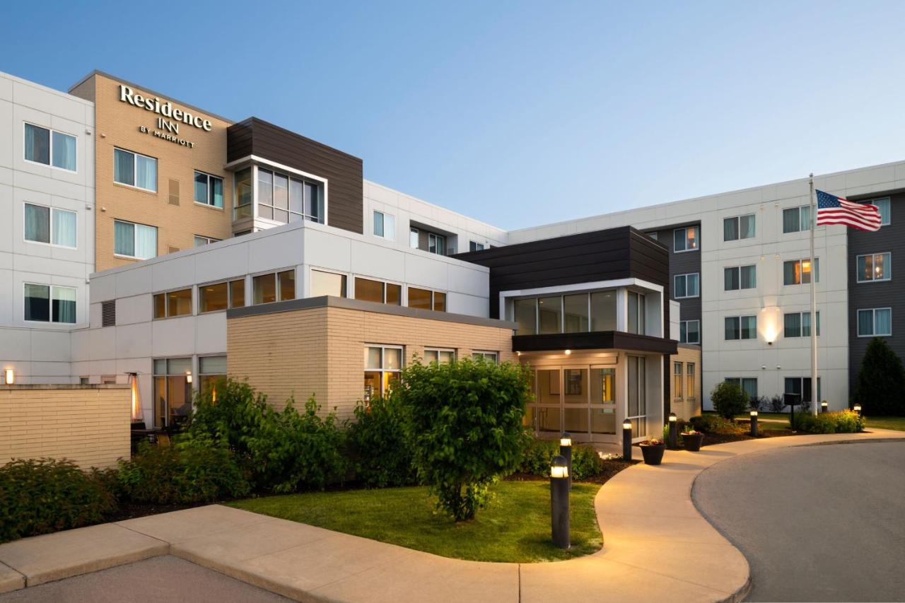 | Residence Inn by Marriott Milwaukee West