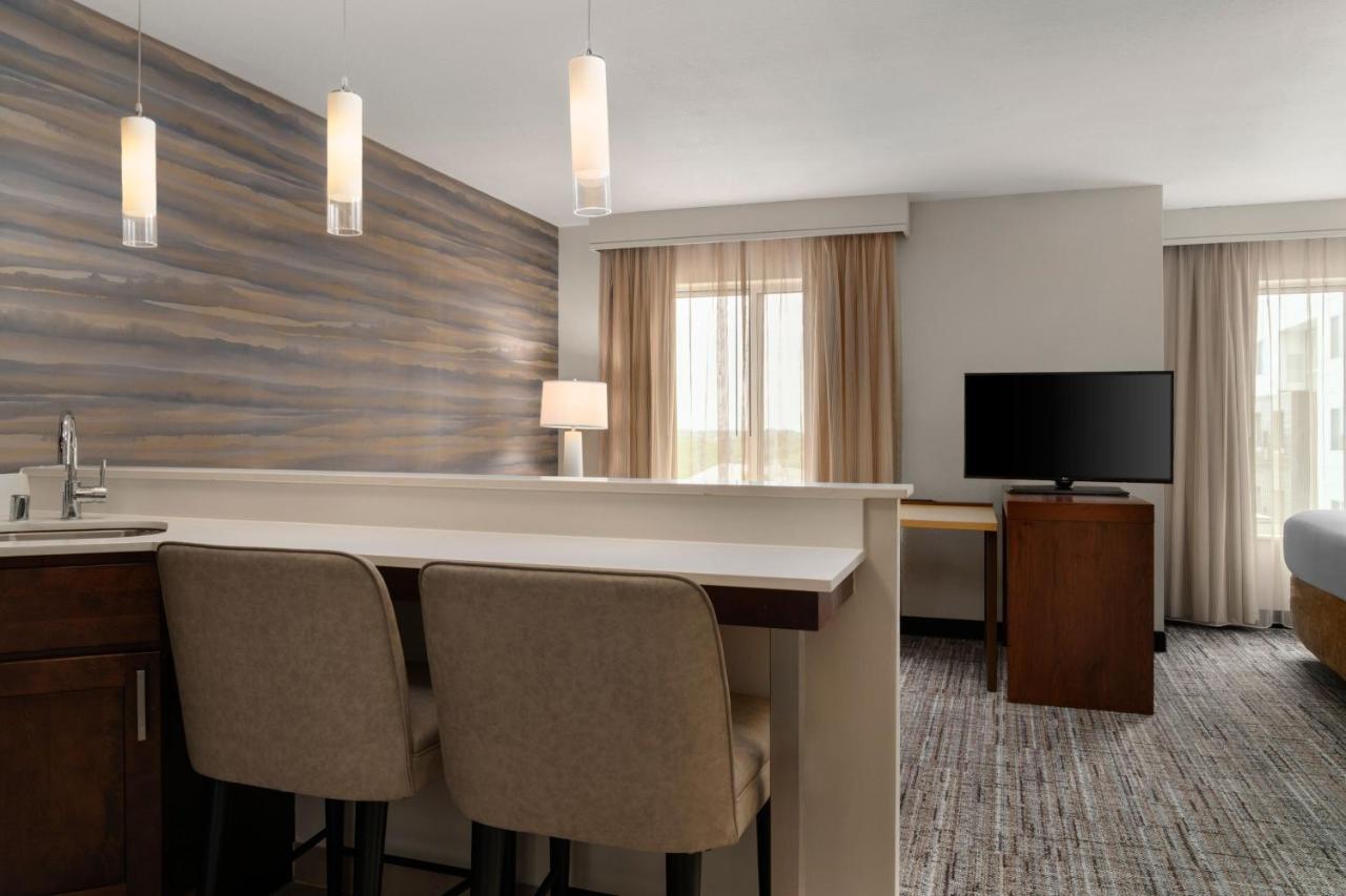 | Residence Inn by Marriott Milwaukee West