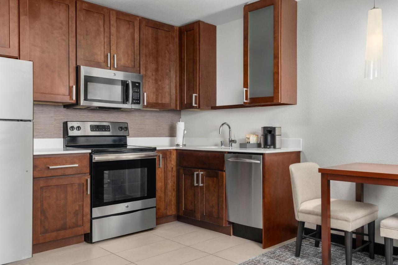 | Residence Inn by Marriott Milwaukee West
