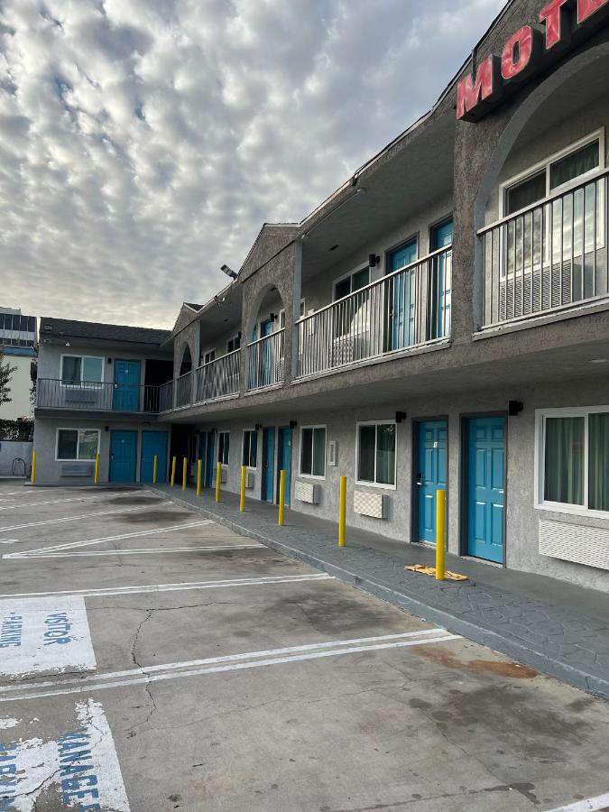  | Palm Inn Motel
