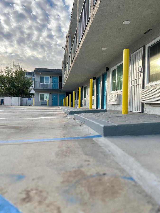 | Palm Inn Motel