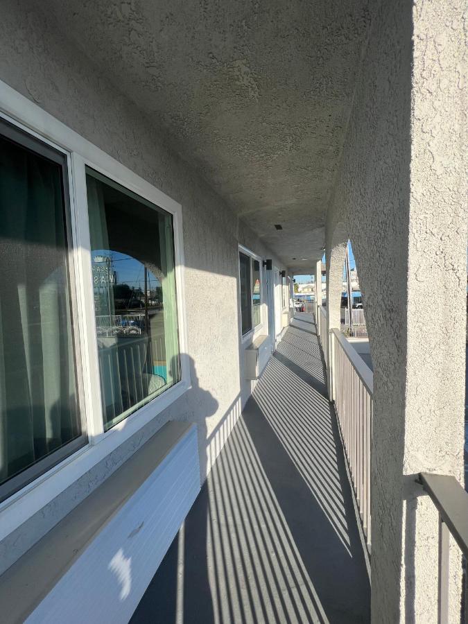 | Palm Inn Motel