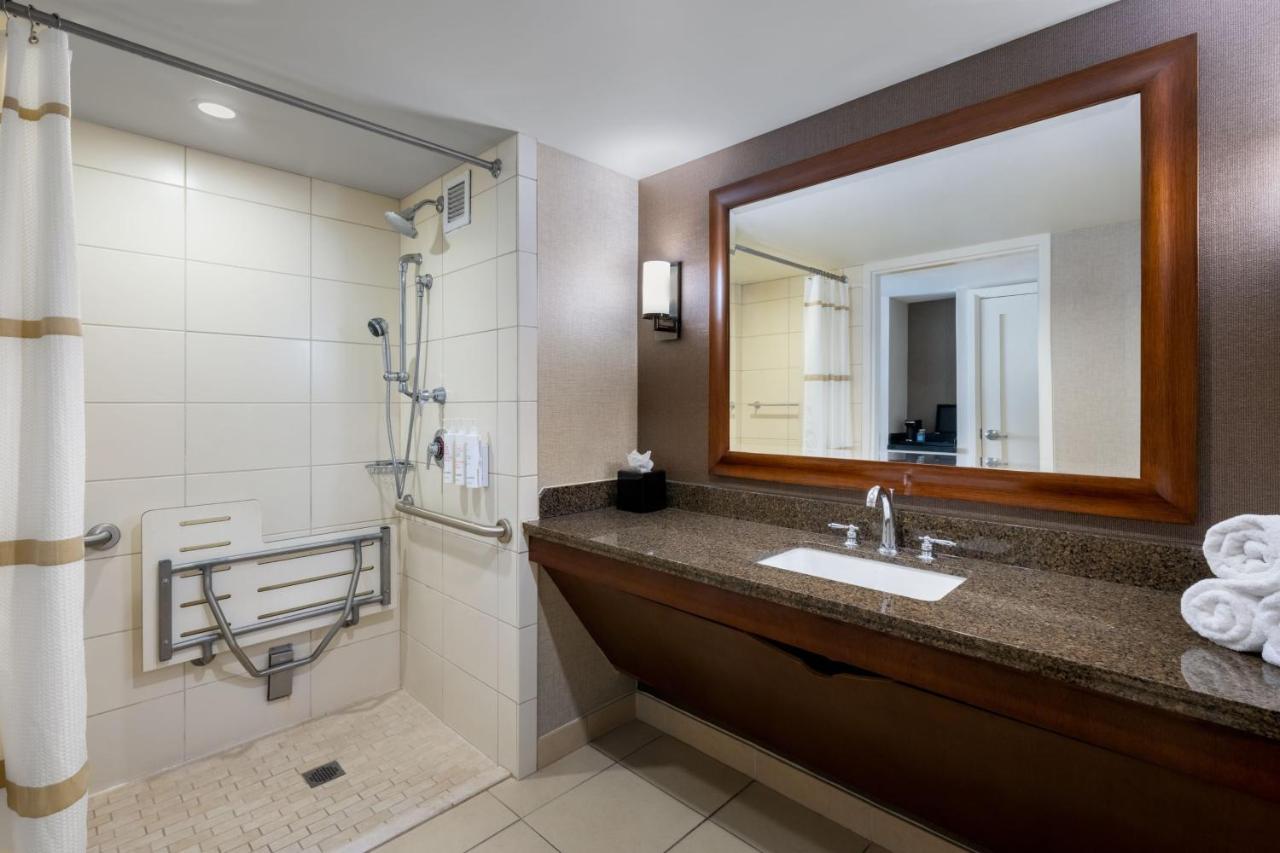 | Macon Marriott City Center