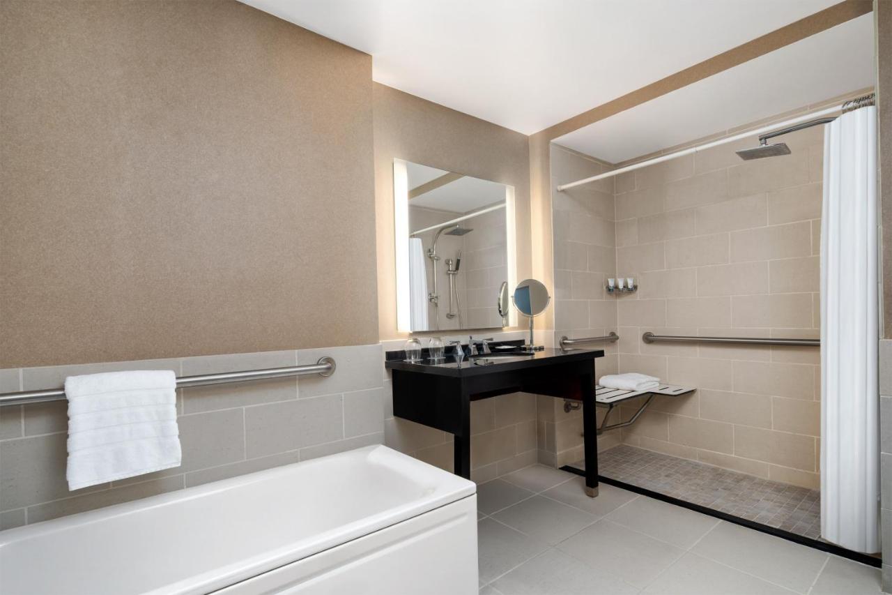 | The Westin Baltimore Washington Airport - BWI