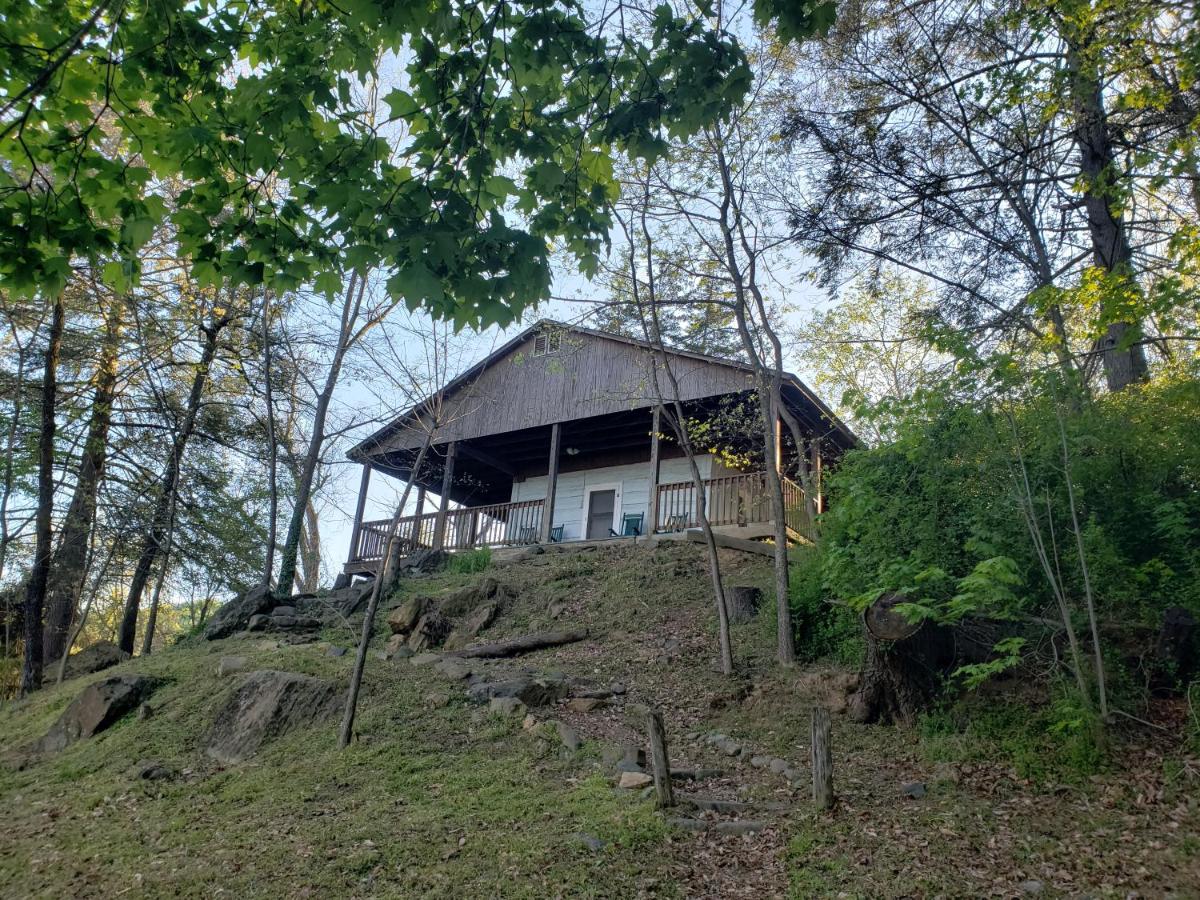 | Graves Mountain Farm & Lodges