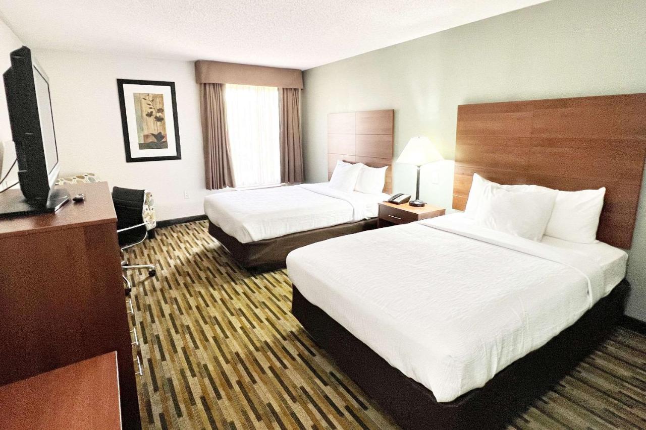 Double Room with Two Double Beds - Non-Smoking at Quality Inn Gainesville I-75