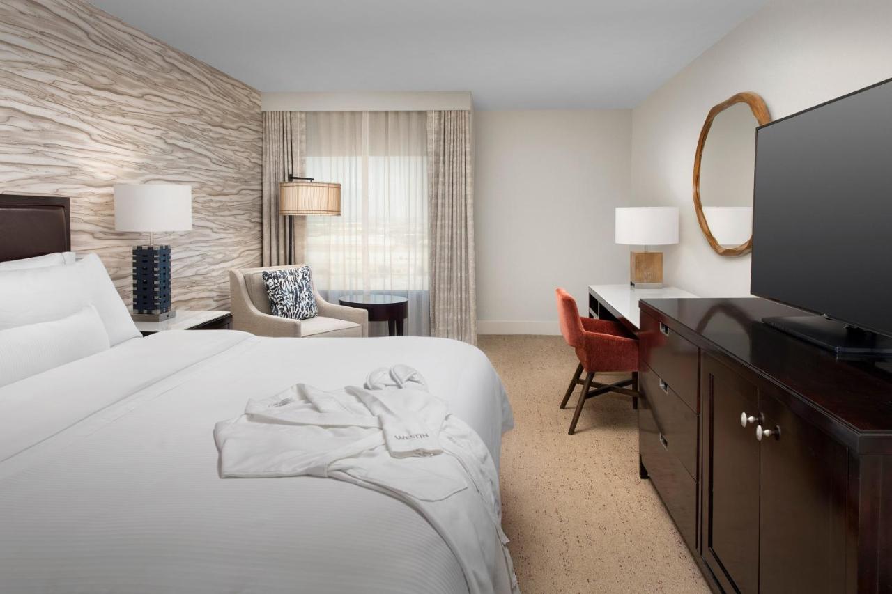 | The Westin Dallas Fort Worth Airport