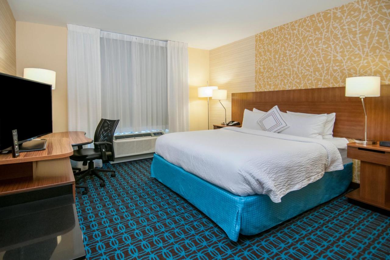 | Fairfield Inn & Suites by Marriott Dallas Plano North
