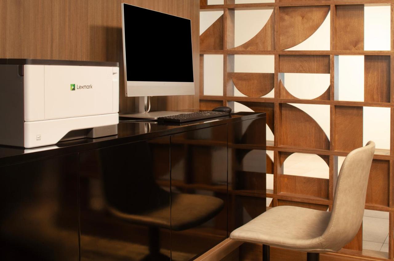 | Corpus Christi Arpt & Conf Ctr