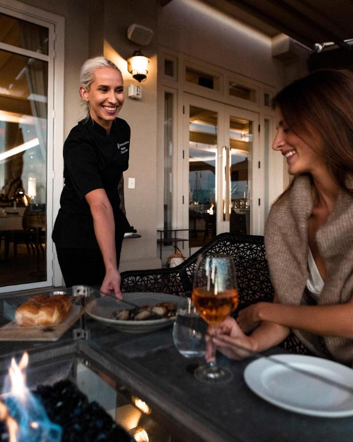| The Ritz-Carlton, Marina del Rey