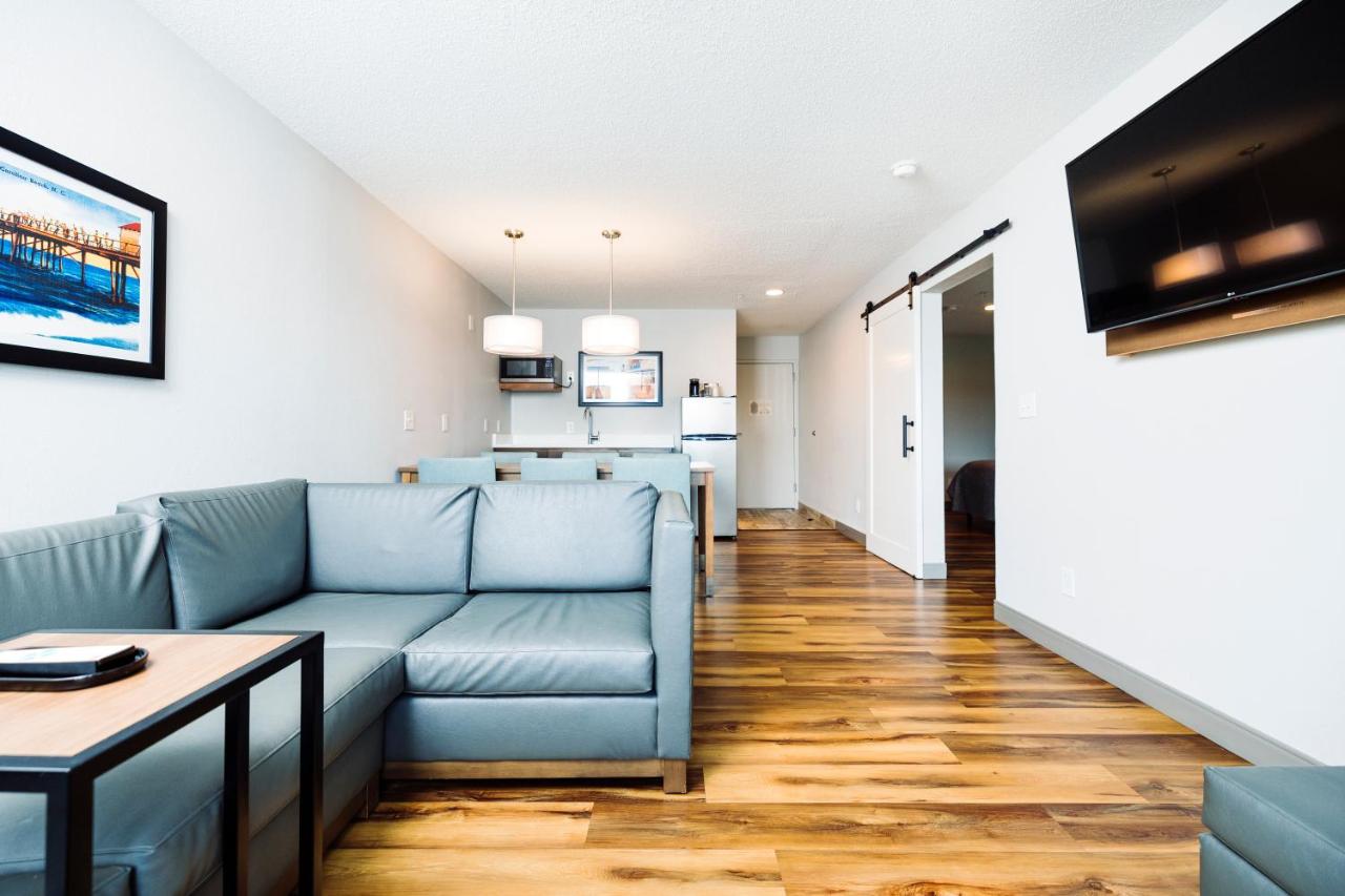 Two-Bedroom Suite at Microtel Inn & Suites by Wyndham Carolina Beach