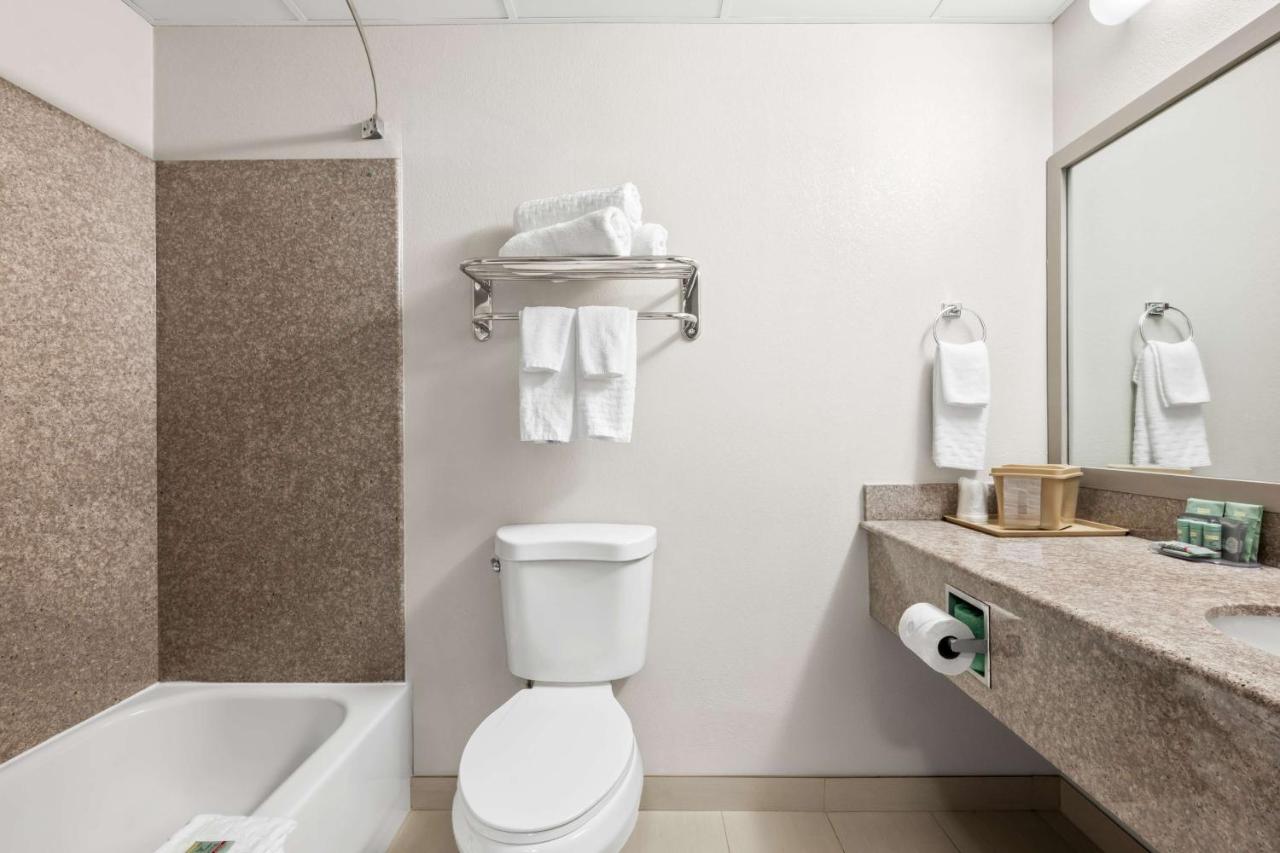 | Best Western Dartmouth-New Bedford