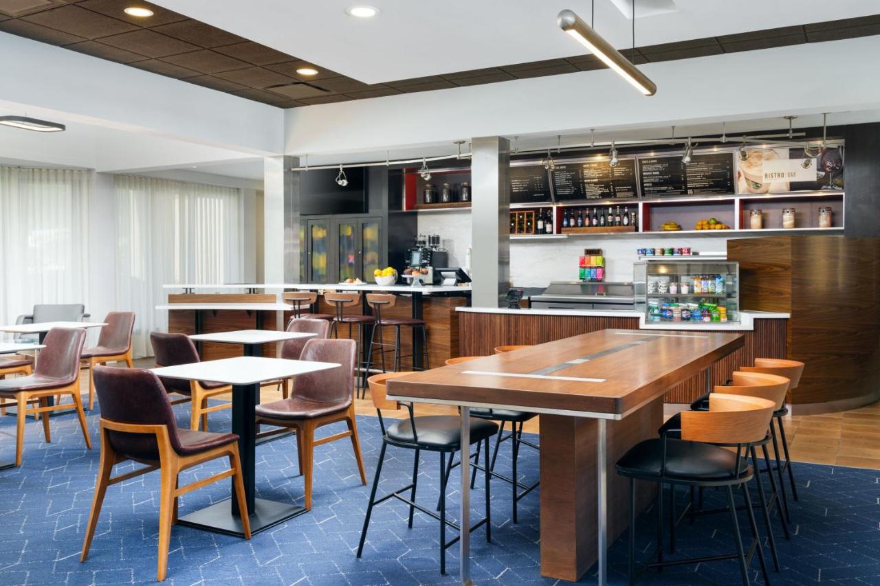 | Courtyard by Marriott Little Rock West