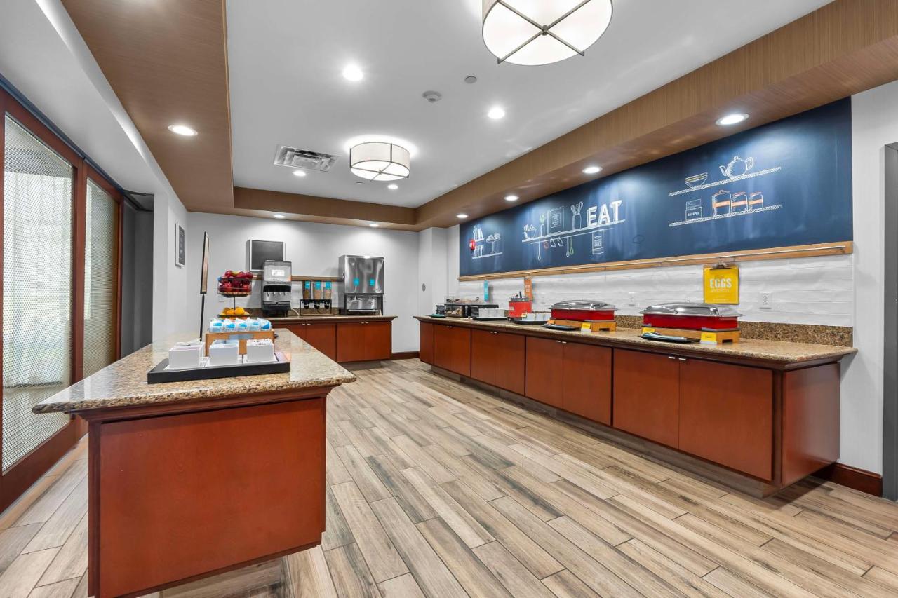  | Hampton Inn & Suites - Saint Louis South Interstate 55
