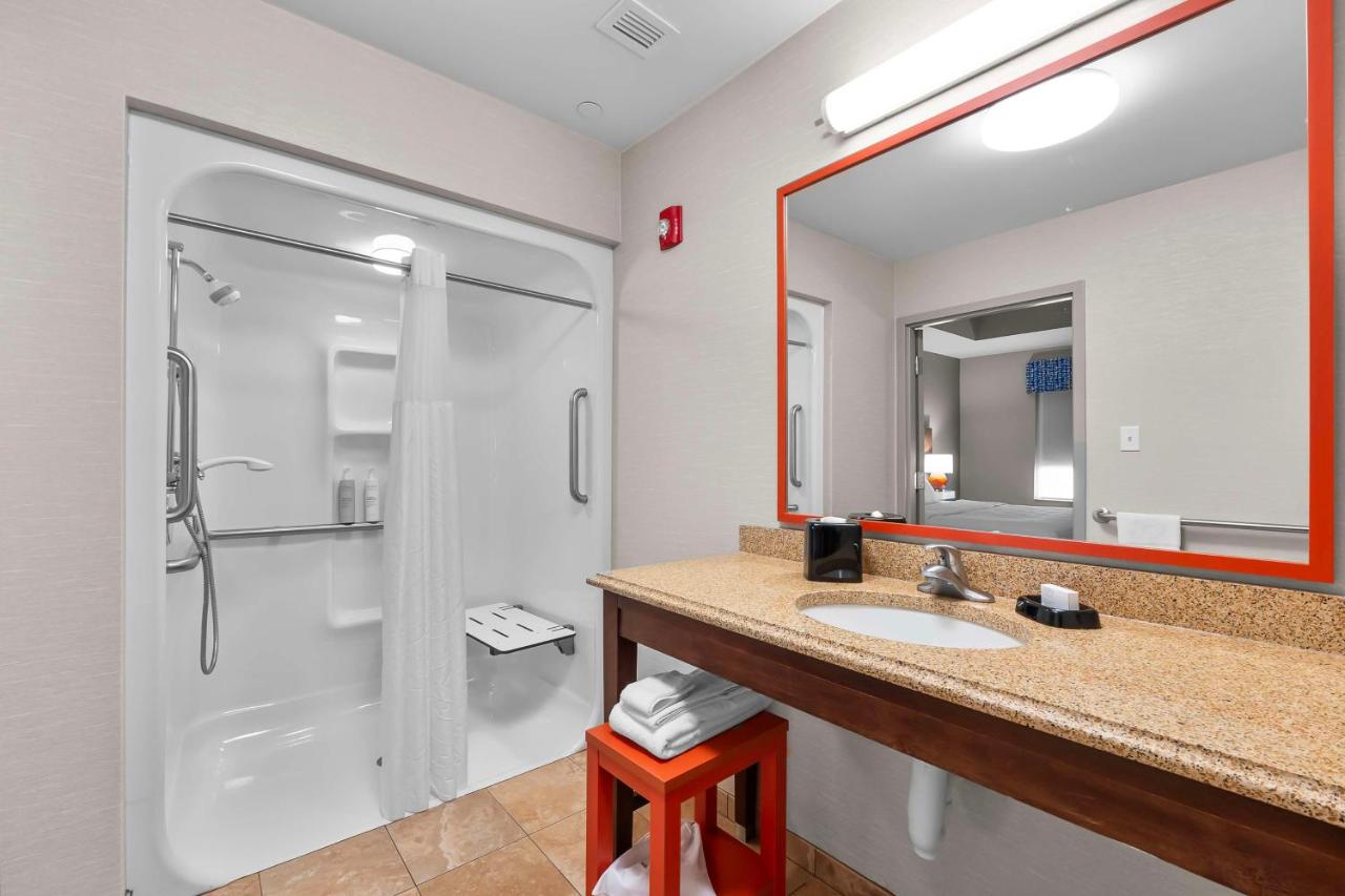 | Hampton Inn & Suites - Saint Louis South Interstate 55