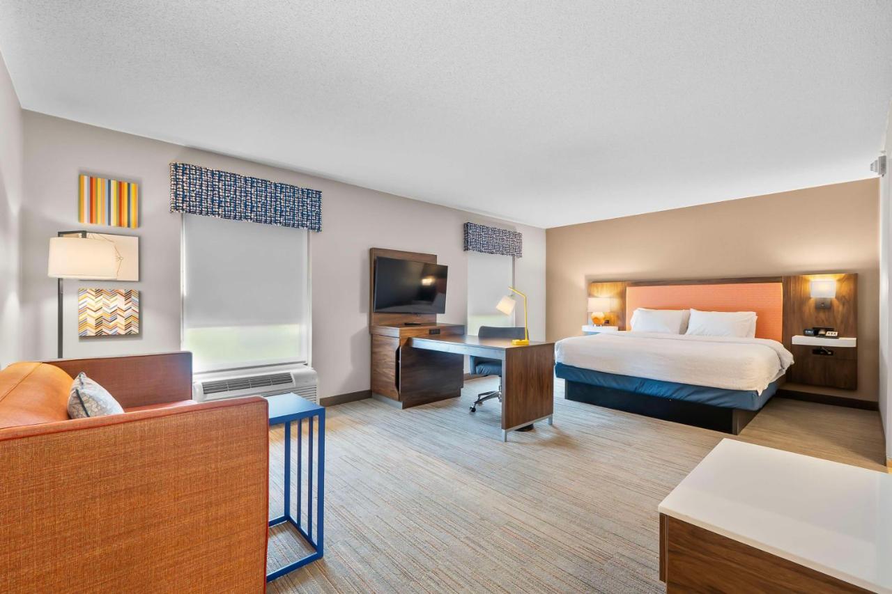 | Hampton Inn & Suites - Saint Louis South Interstate 55